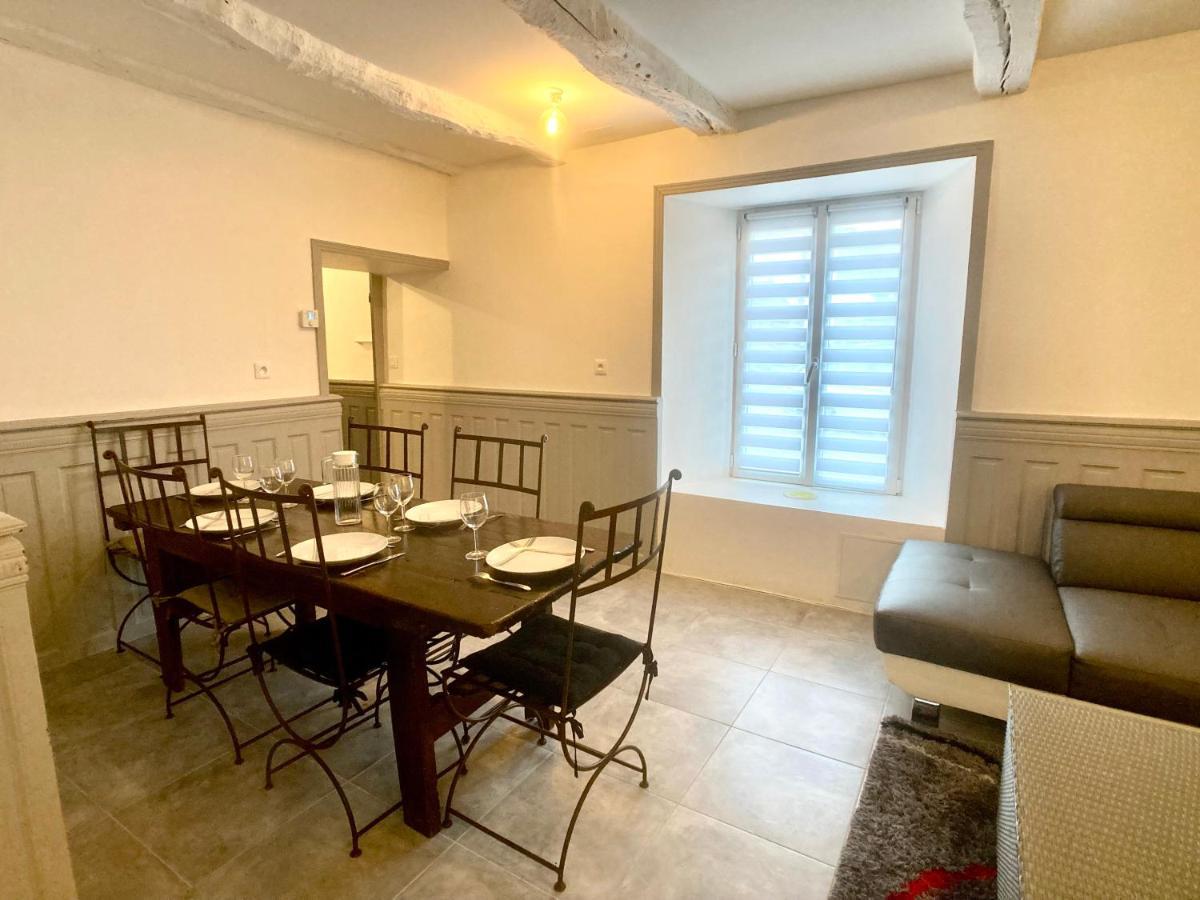 La Maison D'alphonse, Charmante, Centre Historique 4-6pers Hébergement de vacances *
